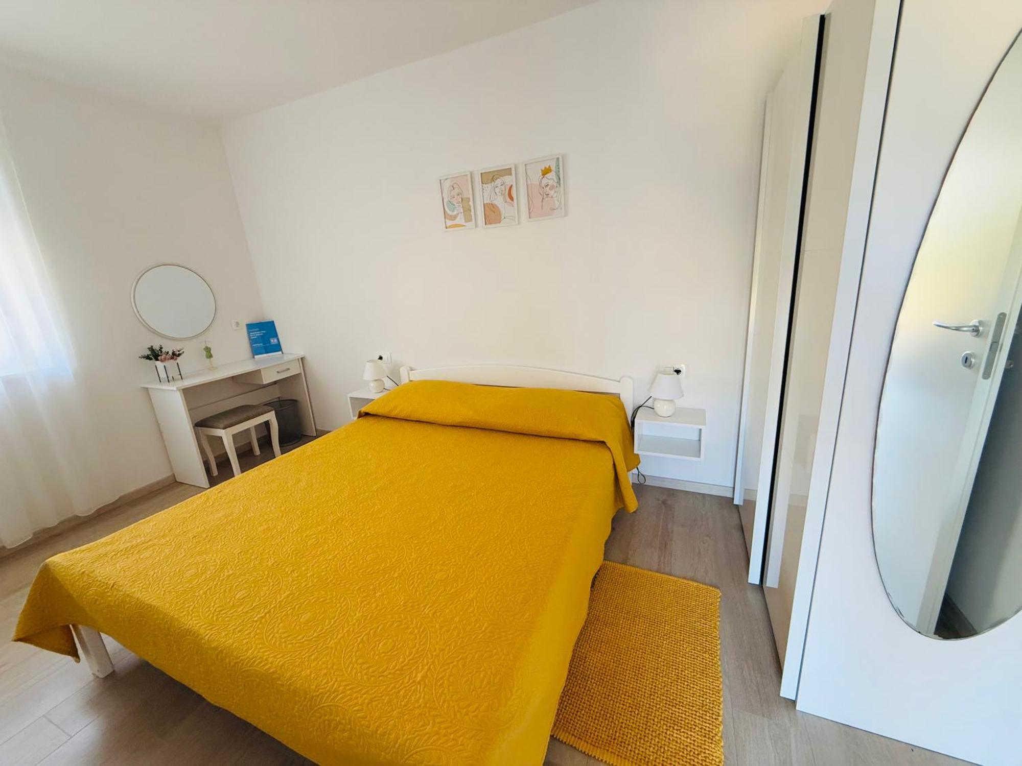 Apartment Erika - For 2 Near The Beach Pola Esterno foto